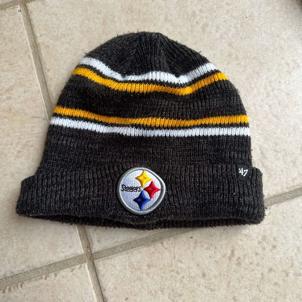 NFL Black and Yellow Striped Pittsburg Steelers Beanie